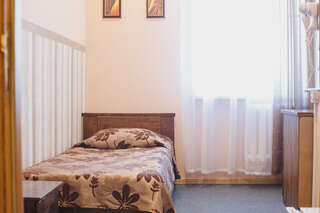 Гостиница Градец Чайковский Двухместный номер с 1 кроватью и собственной ванной комнатой-1