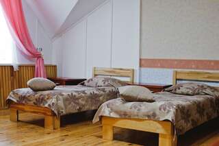 Гостиница Градец Чайковский Общий номер для мужчин и женщин с 8 кроватями-1